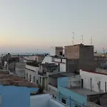 A Vucciria Panzió Terrasini